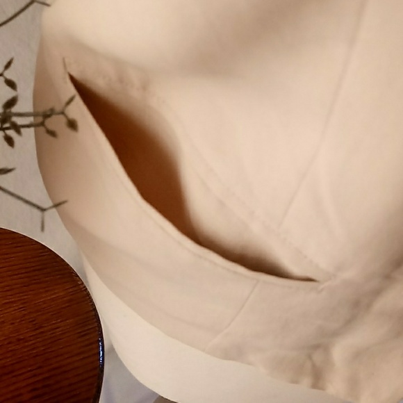 Silk House Silk Vest - Picture 4 of 6